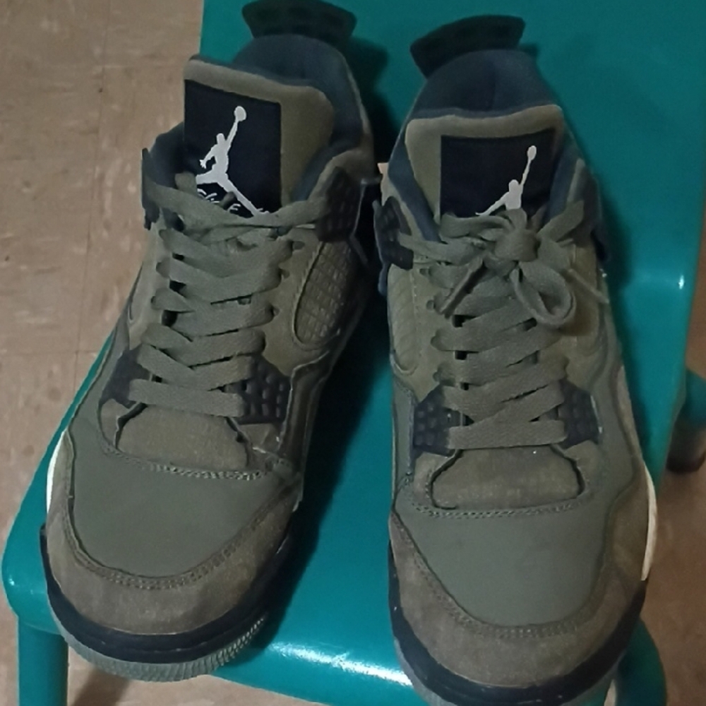 Cleaning Out My 15 Yr Old Son Closet